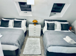 Luxury Holiday Home, Canterbury, with Hot Tub and Pool Table